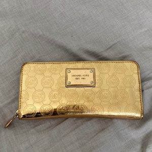 Michael Kors wallet